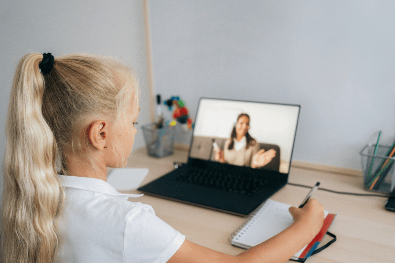 English Kids and Teens: A2.1